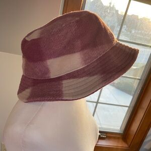 Madewell plaid bucket hat
